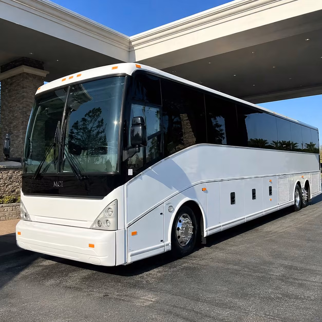 the easiest way to arrange group airport transportation in birmingham alabama